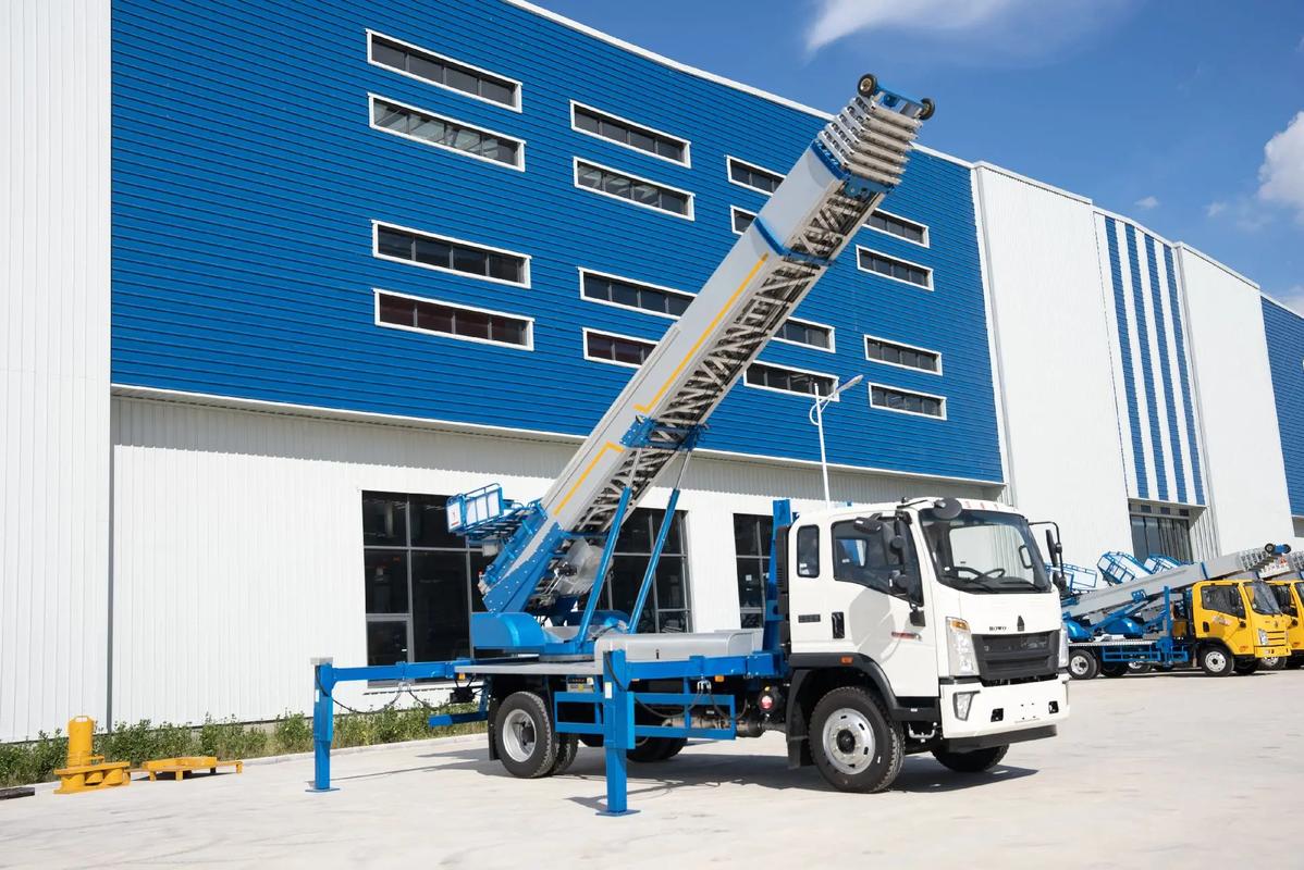 盐城大丰小型云梯车上料车租赁多少钱