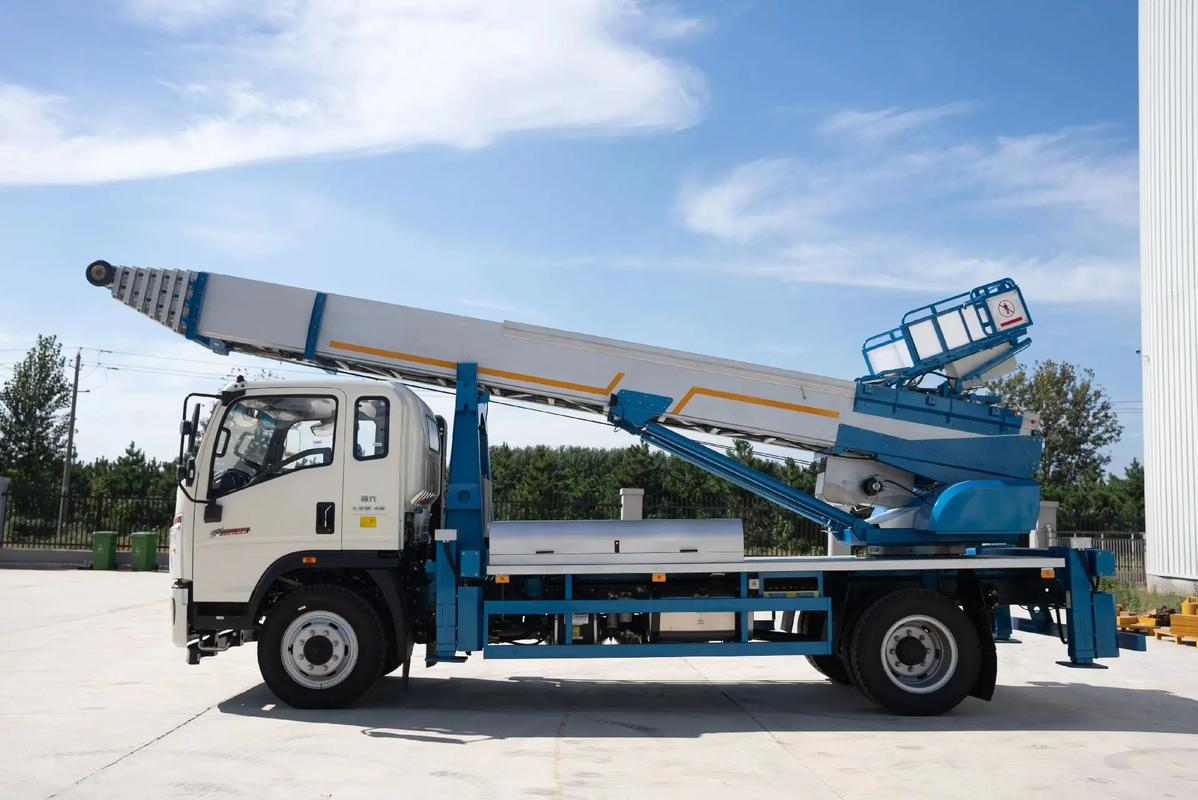 盐城大丰云梯上料车租赁费用