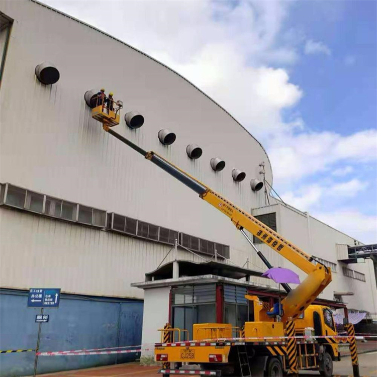 盐城大丰高空作业车出租服务：专业广告牌安装解决方案