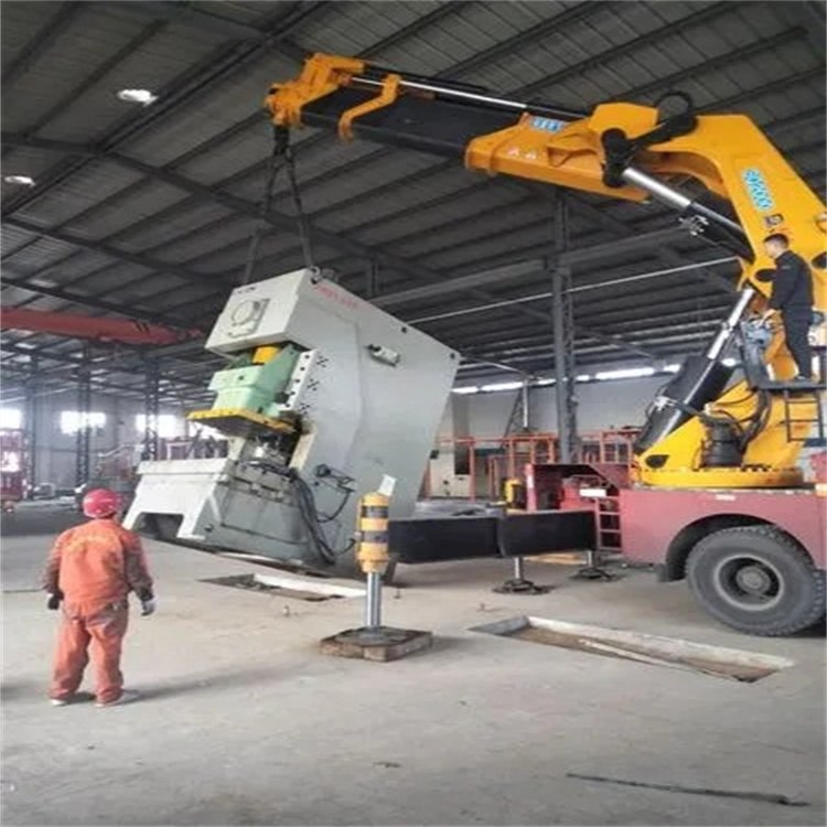 盐城大丰80吨折臂吊车出租附近电话